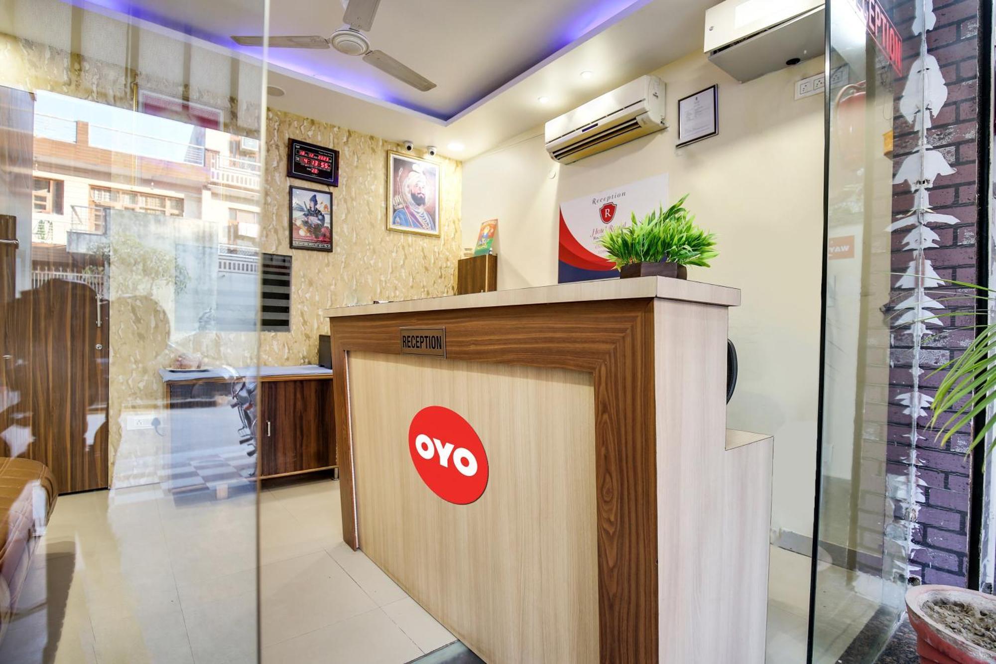 Hotel O Royal Mohali エクステリア 写真